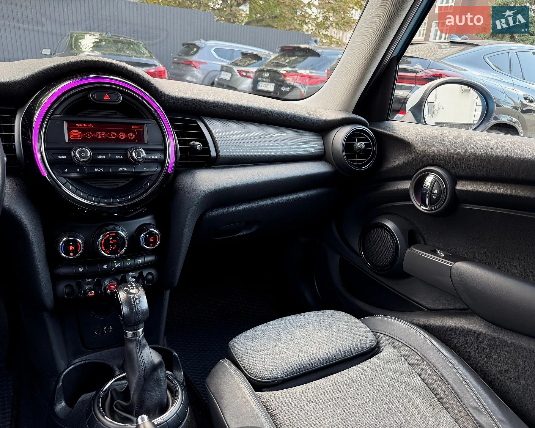 2014 MINI Cooper - мініатюра 20