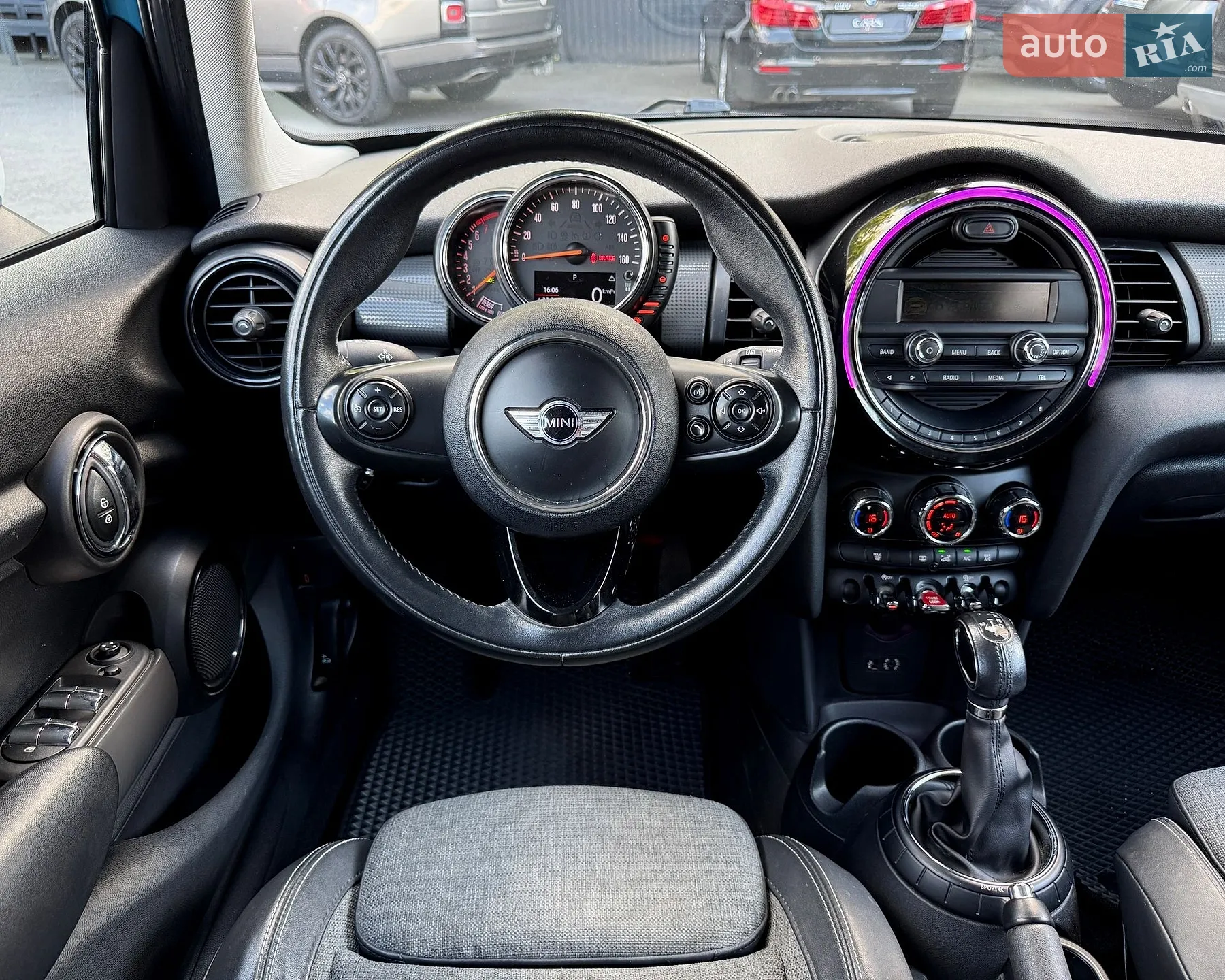 2014 MINI Cooper - мініатюра 22
