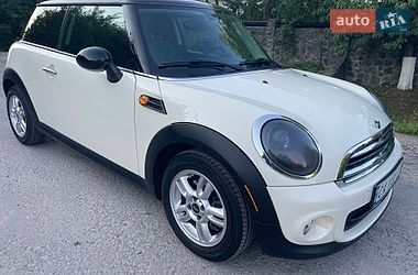 Хэтчбек MINI Cooper 2013 в Хмельницком Хэтчбек MINI Cooper 2013 в Хмельницком