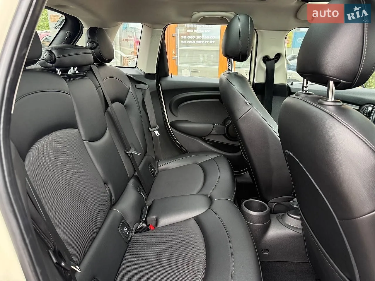 2014 MINI Cooper - мініатюра 12