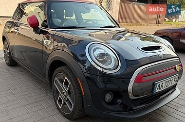 Хэтчбек MINI Cooper 2020 в Киеве