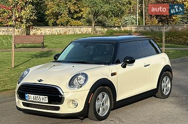 Хетчбек MINI Cooper 2015 в Кременчуці