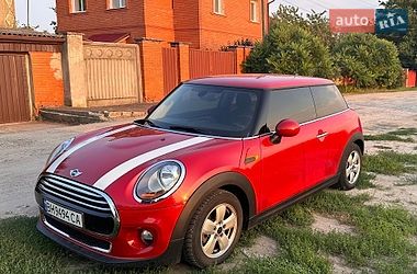 Хэтчбек MINI Cooper 2017 в Одессе фото 3 Хэтчбек MINI Cooper 2017 в Одессе
