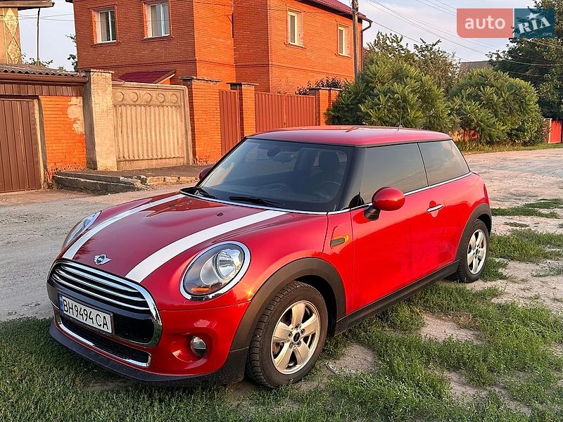 Хэтчбек MINI Cooper 2017 в Одессе фото 3 Хэтчбек MINI Cooper 2017 в Одессе