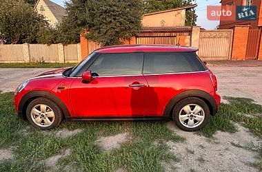 Хэтчбек MINI Cooper 2017 в Одессе фото 4 Хэтчбек MINI Cooper 2017 в Одессе