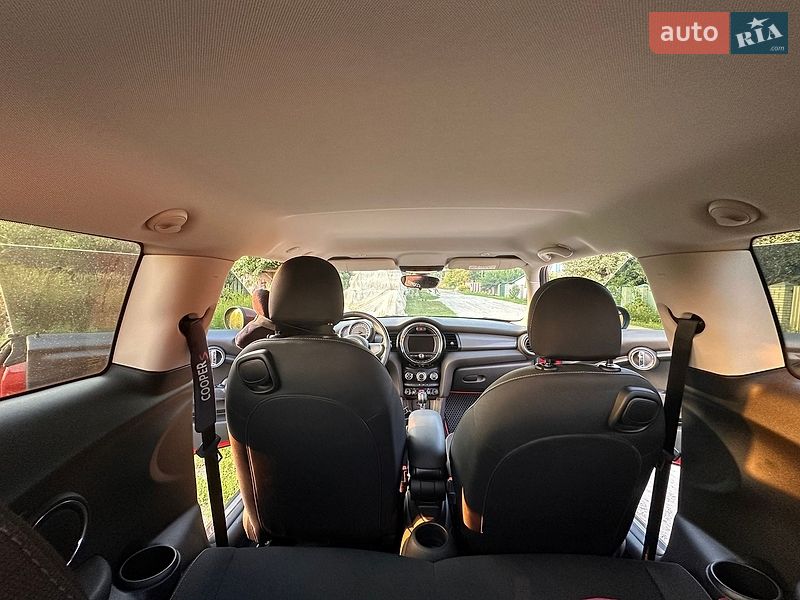 Хэтчбек MINI Cooper 2017 в Одессе фото 9 Хэтчбек MINI Cooper 2017 в Одессе