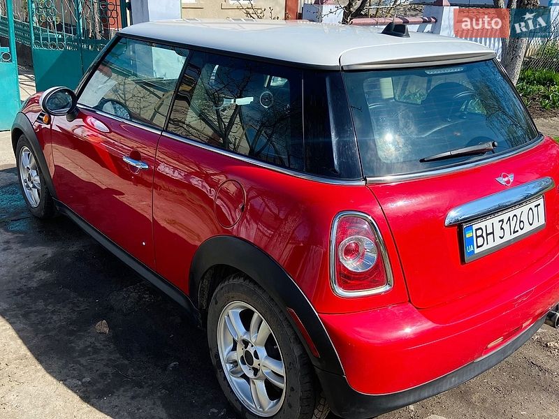 Хетчбек MINI Cooper 2010 в Доброславі