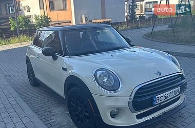 Хетчбек MINI Cooper 2016 в Львові