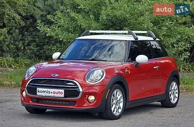 Хетчбек MINI Cooper 2016 в Хмельницькому