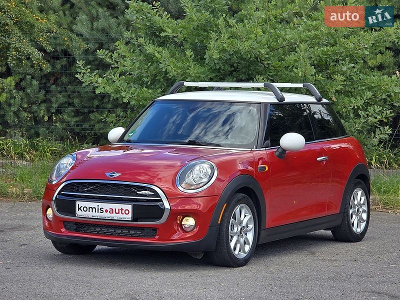 Хетчбек MINI Cooper 2016 в Хмельницькому