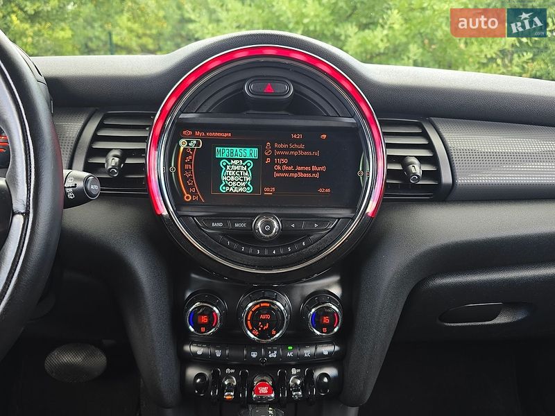 Хетчбек MINI Cooper 2016 в Хмельницькому