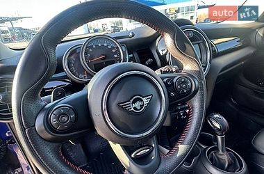 Хэтчбек MINI Cooper 2019 в Киеве