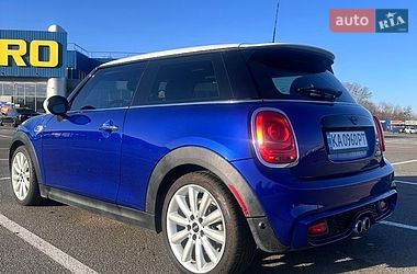 Хэтчбек MINI Cooper 2019 в Киеве