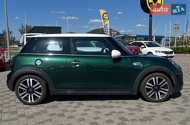 Хэтчбек MINI Cooper 2018 в Мукачево