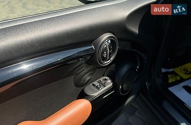 Хэтчбек MINI Cooper 2018 в Мукачево