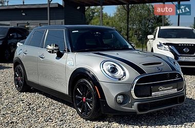 Хэтчбек MINI Cooper 2017 в Ивано-Франковске