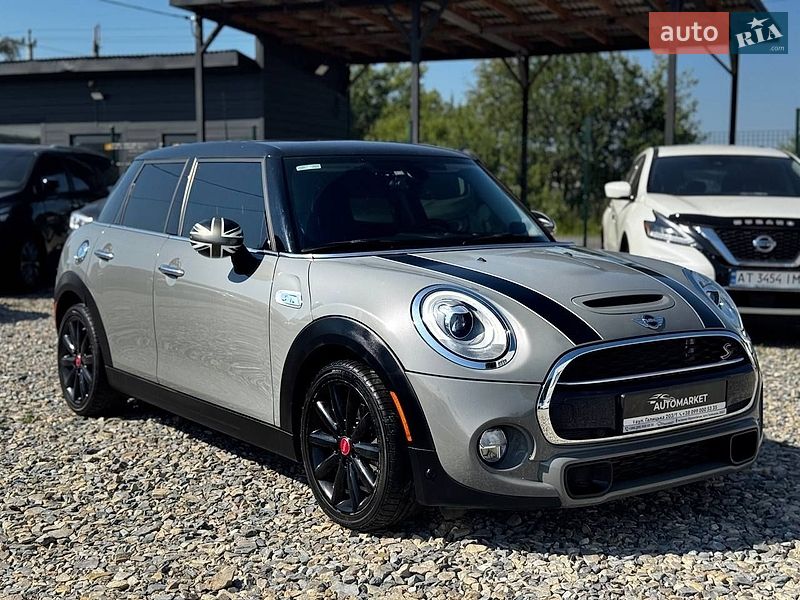 Хэтчбек MINI Cooper 2017 в Ивано-Франковске