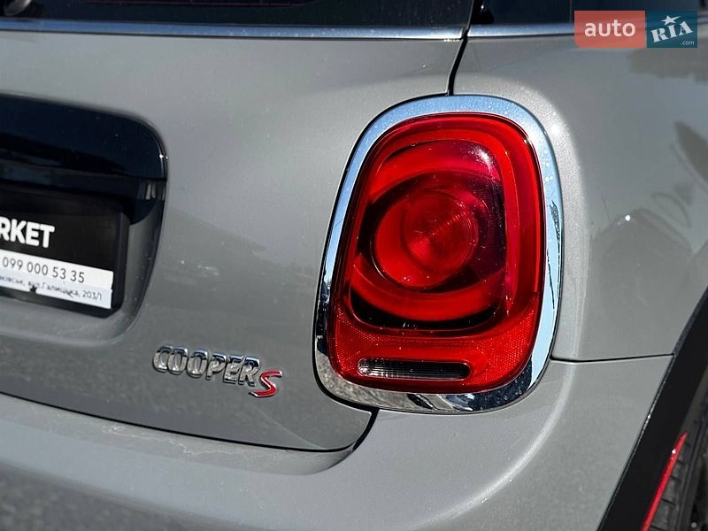 Хэтчбек MINI Cooper 2017 в Ивано-Франковске