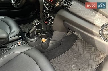 Хэтчбек MINI Cooper 2019 в Львове