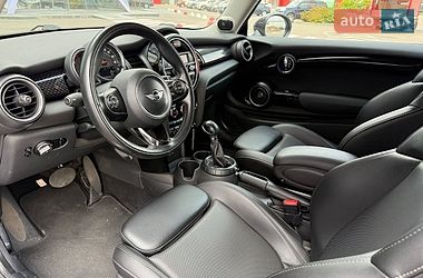 Хэтчбек MINI Cooper 2015 в Киеве