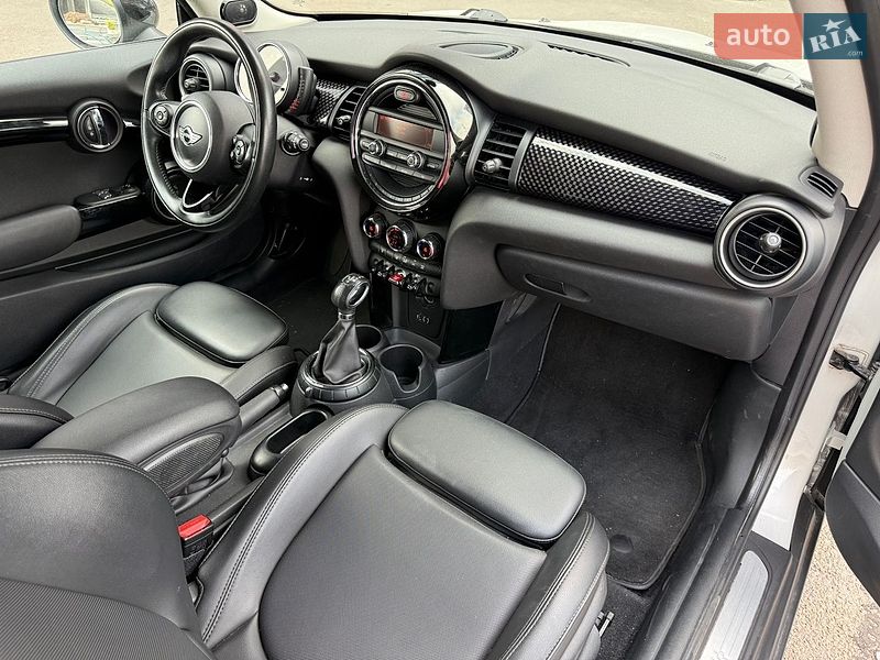 Хетчбек MINI Cooper 2015 в Києві
