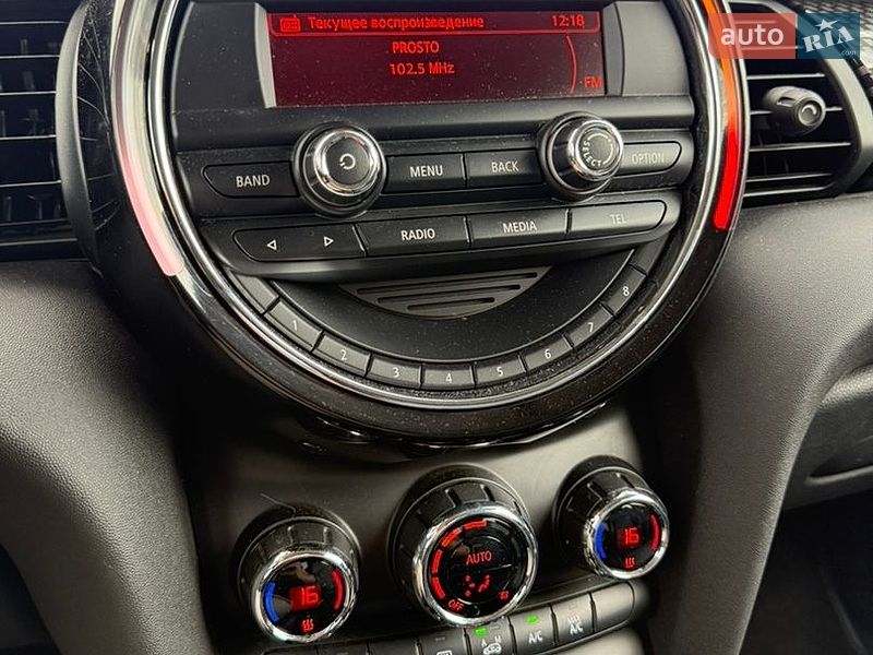 Хетчбек MINI Cooper 2015 в Києві