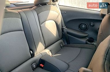 Хэтчбек MINI Cooper 2024 в Львове