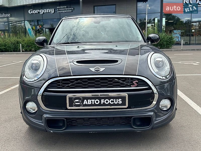 Хэтчбек MINI Cooper 2016 в Киеве
