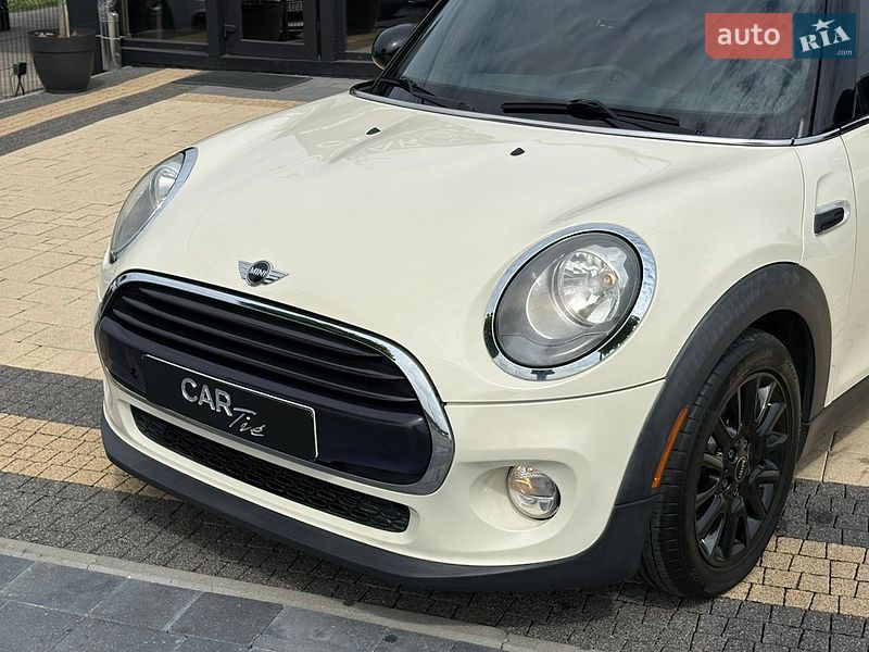 Хетчбек MINI Cooper 2017 в Львові