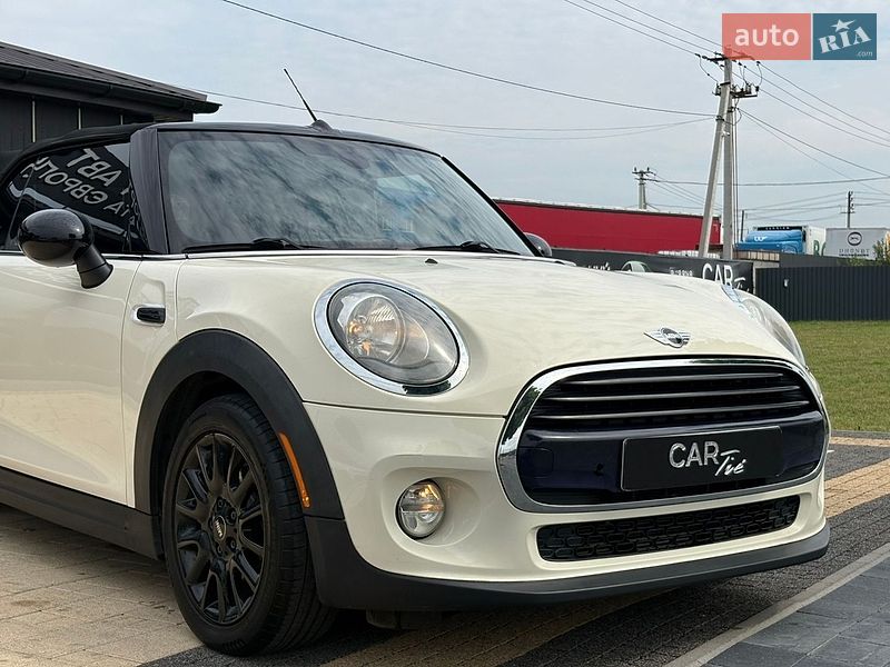 Хетчбек MINI Cooper 2017 в Львові