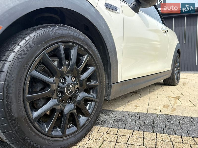 Хетчбек MINI Cooper 2017 в Львові