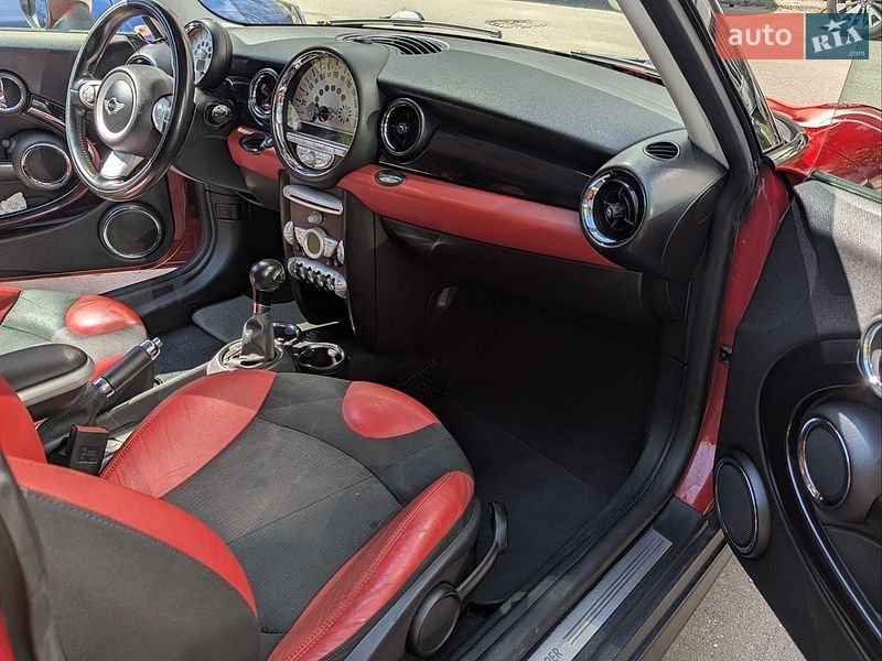Хетчбек MINI Cooper 2010 в Києві