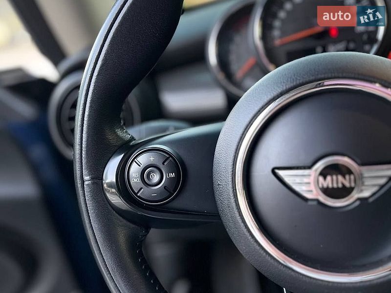 Хетчбек MINI Cooper 2018 в Києві