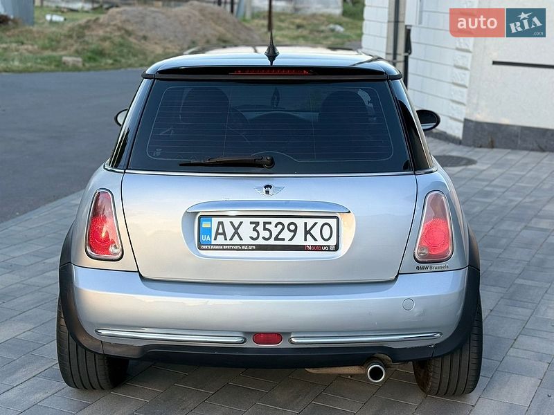 Хэтчбек MINI Cooper 2004 в Одессе
