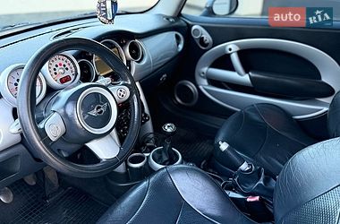 Хэтчбек MINI Cooper 2004 в Одессе