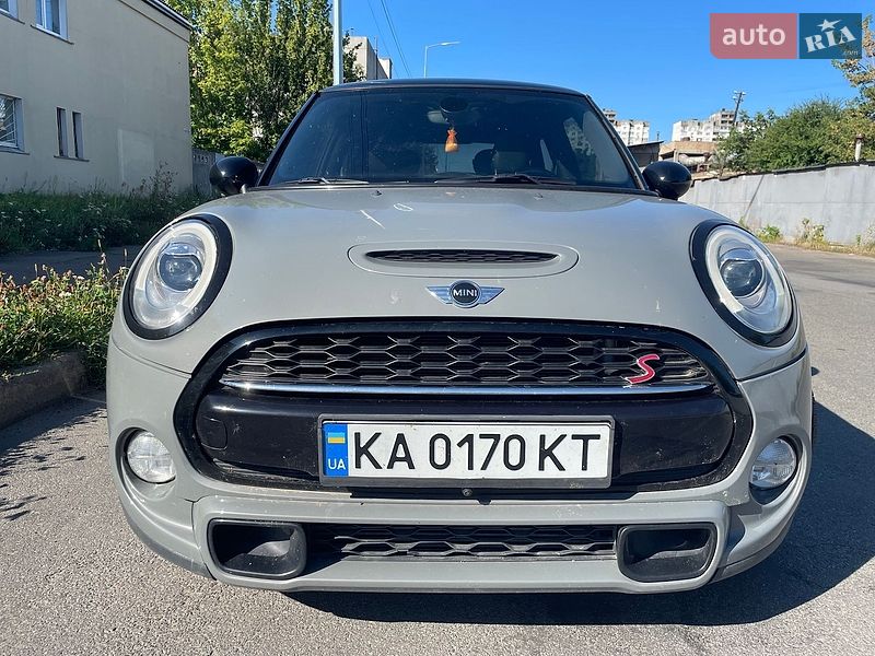 MINI Cooper 2015