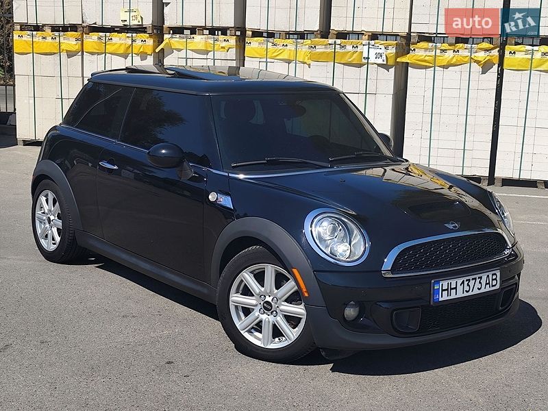 Хетчбек MINI Cooper 2013 в Дніпрі