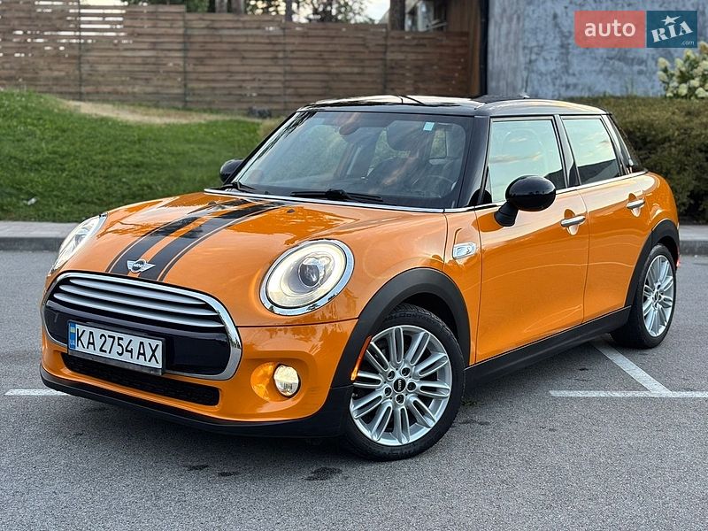 Хэтчбек MINI Cooper 2015 в Киеве