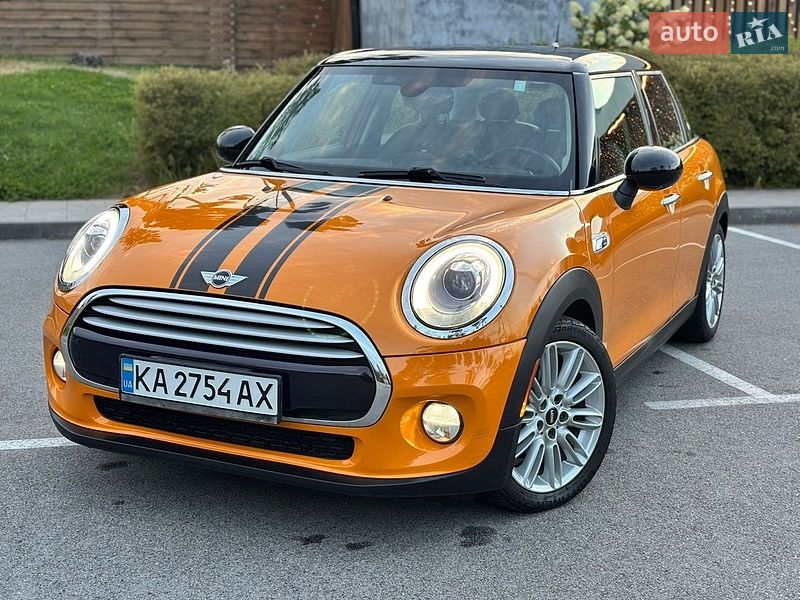 Хэтчбек MINI Cooper 2015 в Киеве