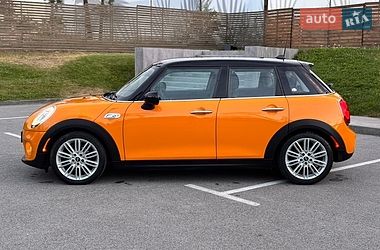 Хэтчбек MINI Cooper 2015 в Киеве