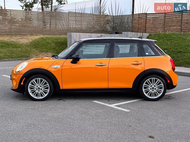 Хэтчбек MINI Cooper 2015 в Киеве