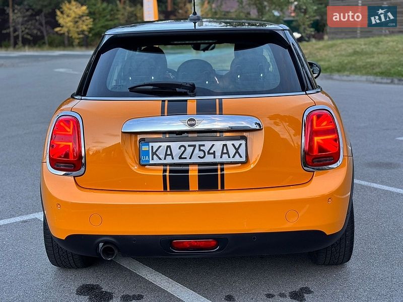 Хэтчбек MINI Cooper 2015 в Киеве