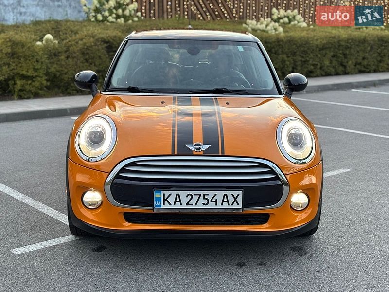 Хэтчбек MINI Cooper 2015 в Киеве