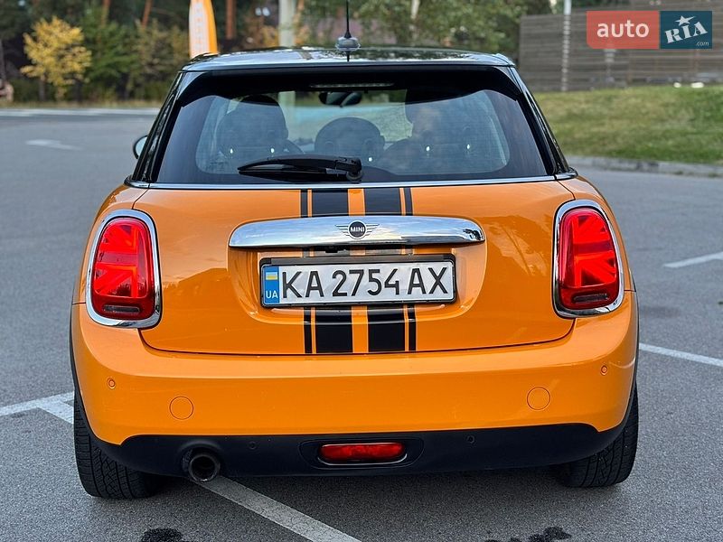 Хэтчбек MINI Cooper 2015 в Киеве
