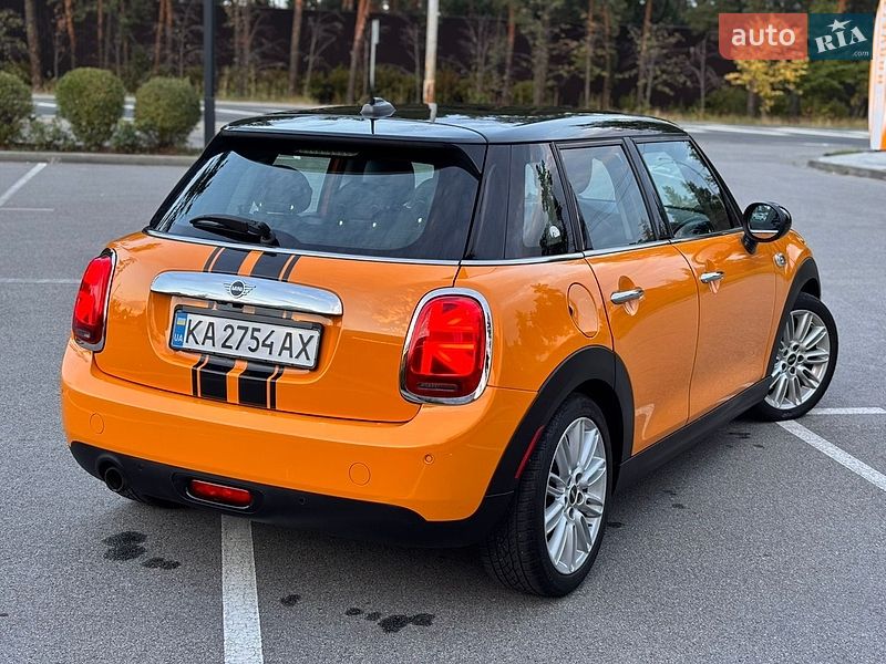 Хэтчбек MINI Cooper 2015 в Киеве