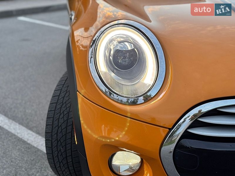 Хэтчбек MINI Cooper 2015 в Киеве