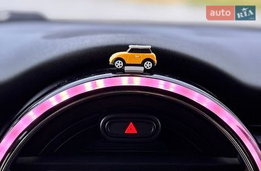 Хэтчбек MINI Cooper 2015 в Киеве
