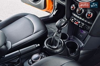 Хэтчбек MINI Cooper 2015 в Киеве