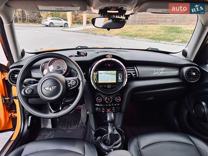 Хэтчбек MINI Cooper 2015 в Киеве