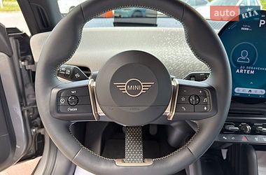 Хэтчбек MINI Cooper 2024 в Львове